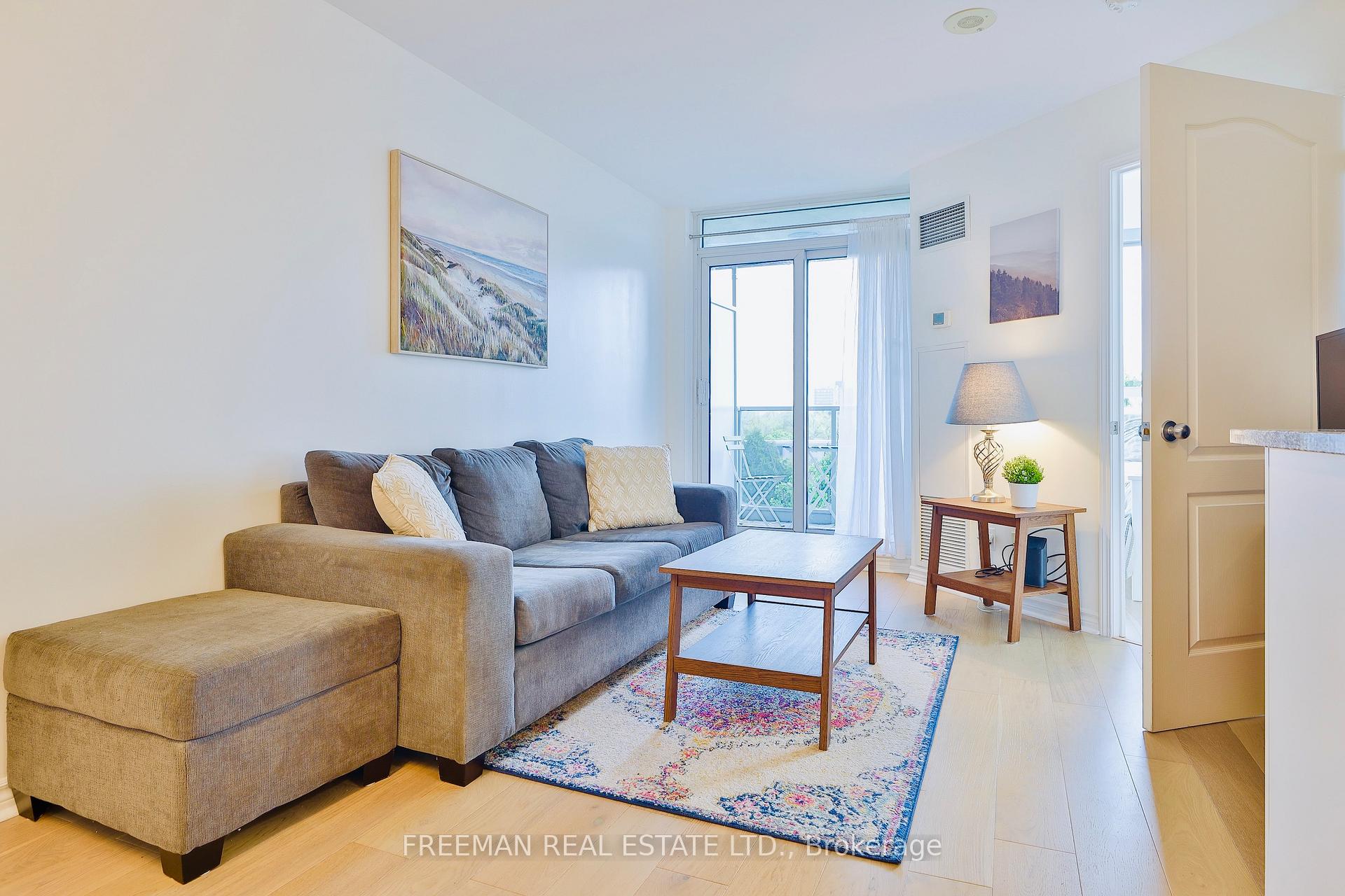 1 Bedroom Condo at 3 Rean Dr, Toronto For sale
