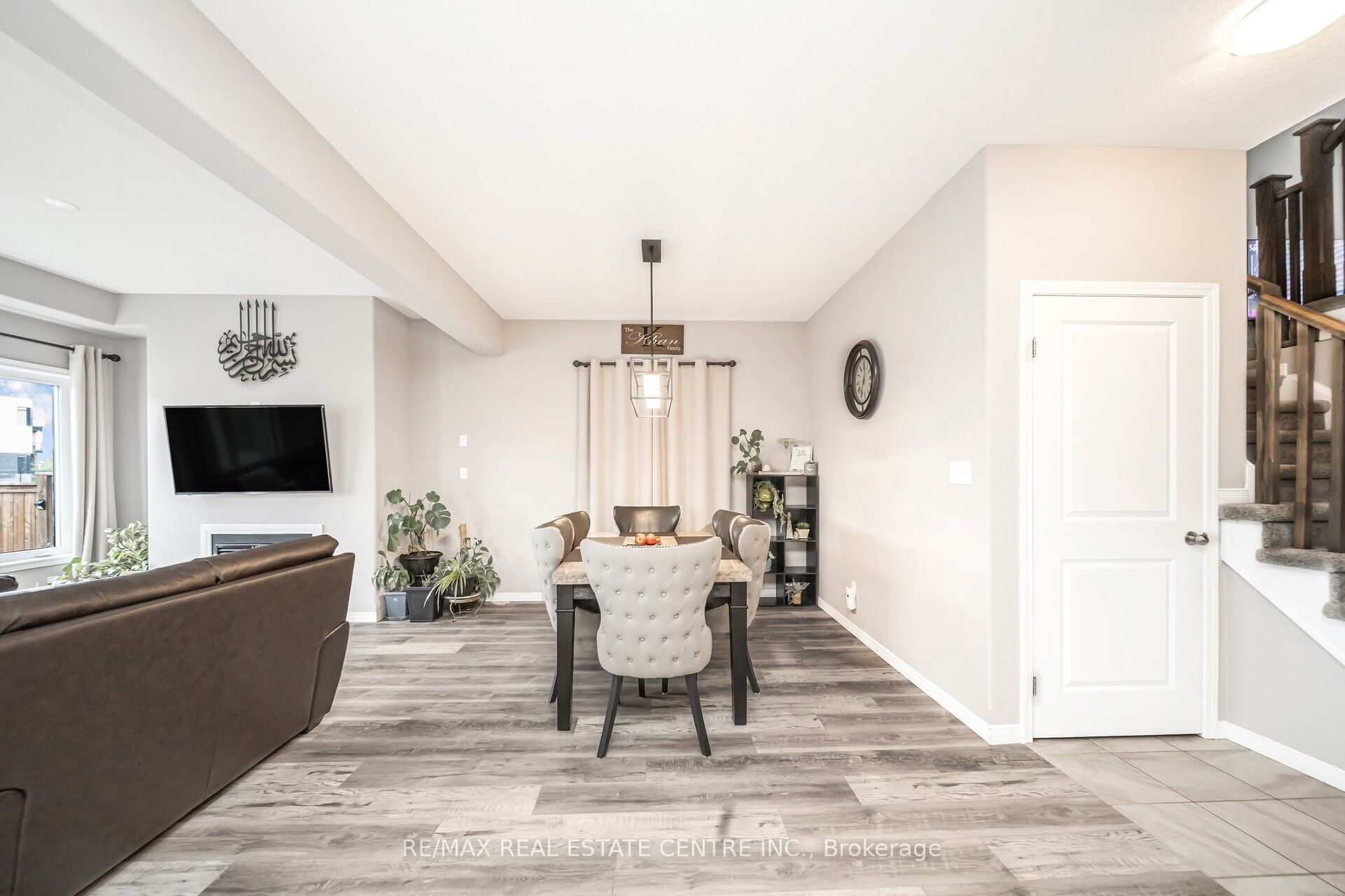 275 Buttonbush Street, Waterloo, ON N2V 0B4