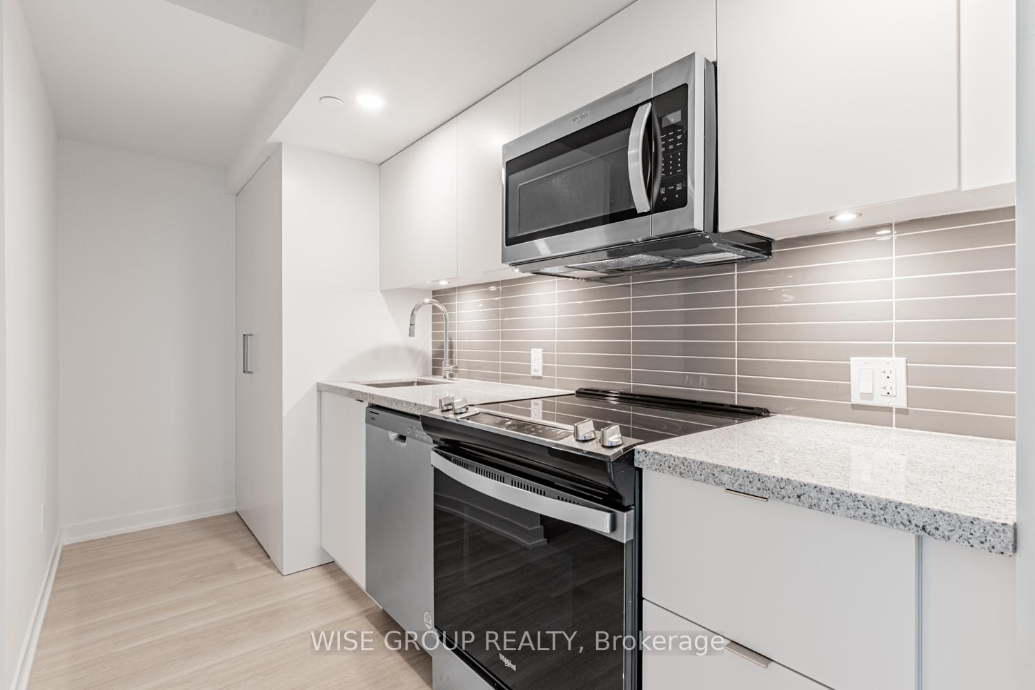 1 Bedroom Condo at 500 Wilson, Toronto For sale