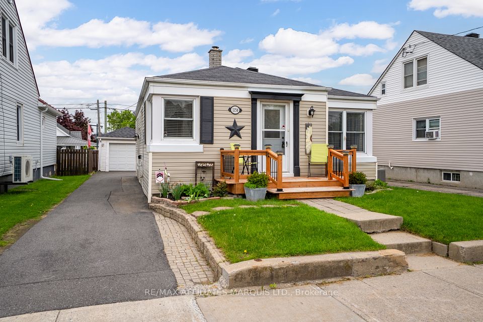 1156 Pitt