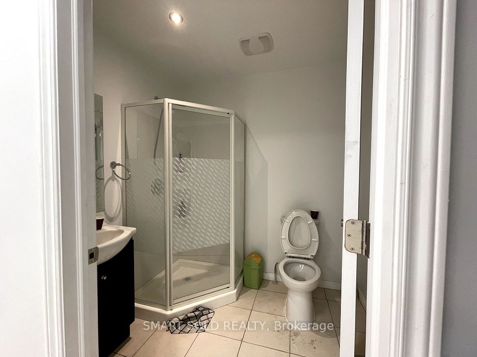 https://trreb-image.ampre.ca/v7w7gvRM84XSjHY6r-cjlyUcJYm27M3kDCERec367FI/rs:fit:960:960/wm:.5:so:0:50:.4/wmsh:10/wmt:PHNwYW4gZm9yZWdyb3VuZD0nd2hpdGUnIGZvbnQ9JzY4Jz5TTUFSVCBTT0xEIFJFQUxUWSwgQnJva2VyYWdlPC9zcGFuPg/L3RycmViL2xpc3RpbmdzLzQwLzg3LzkyLzY0L3AvZjQ4NzdjNzgtYjNhMi00MzFhLWEwYjctM2QxOGZiMGY3NTI0LmpwZw.jpg