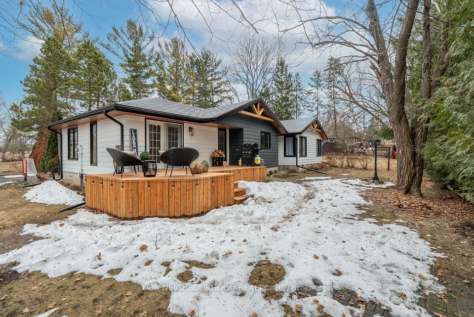 194 Snug Harbour