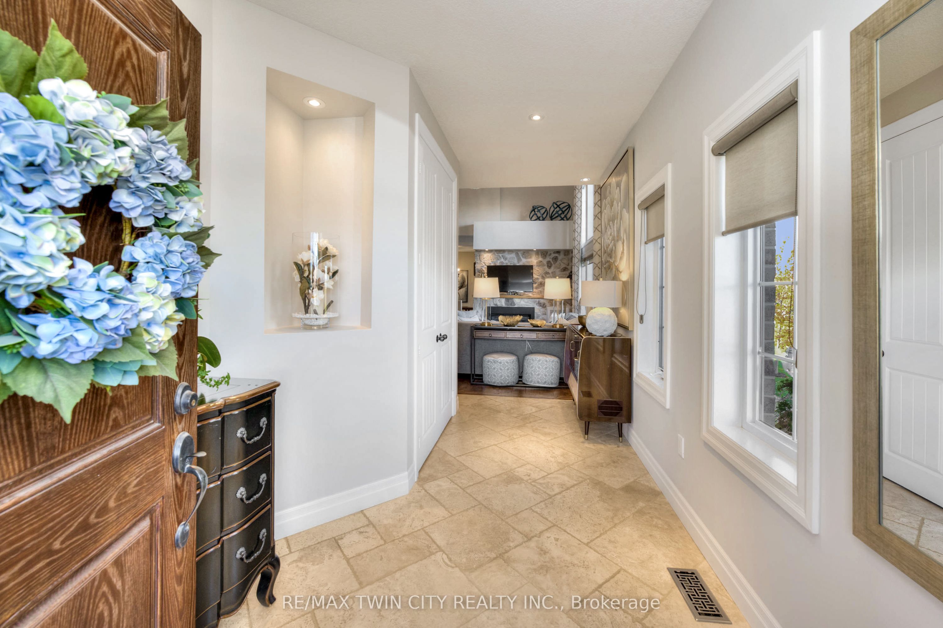 657 Montpellier Drive, Waterloo, ON N2T 0B3