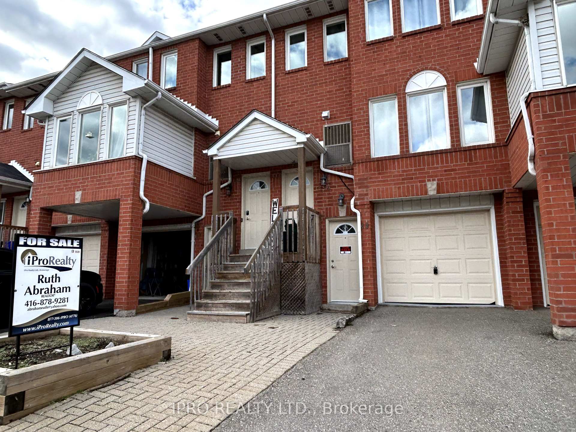 #37 - 39 Wylie Circle, Halton Hills, ON L7G 5M1 #37