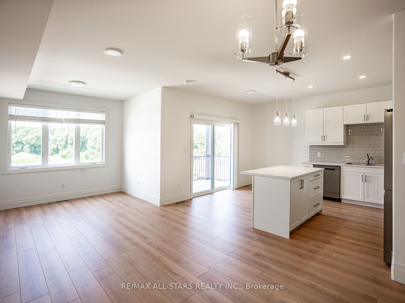 52 Evans Street, Prince Edward County, ON K0K 2T0