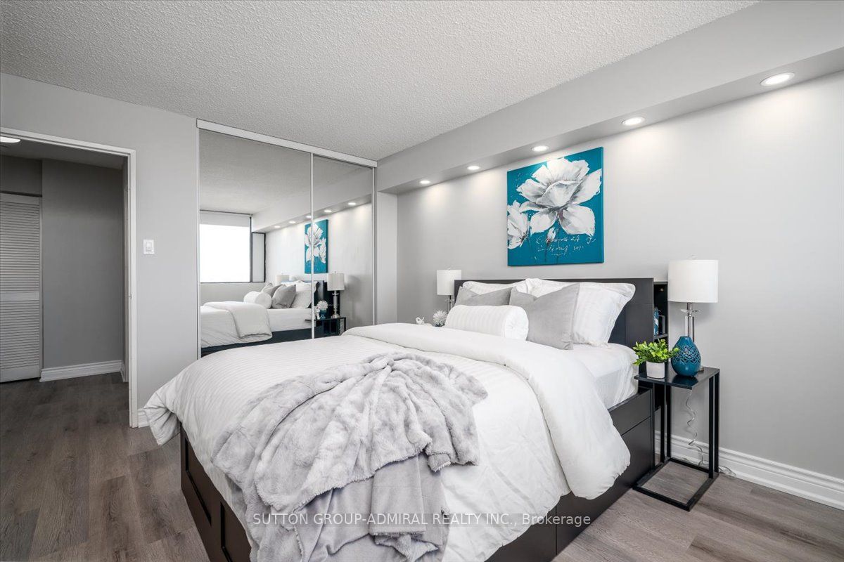 133 Torresdale Avenue, #1501