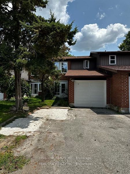 37 Middleton Court, Markham, ON L3R 3G6