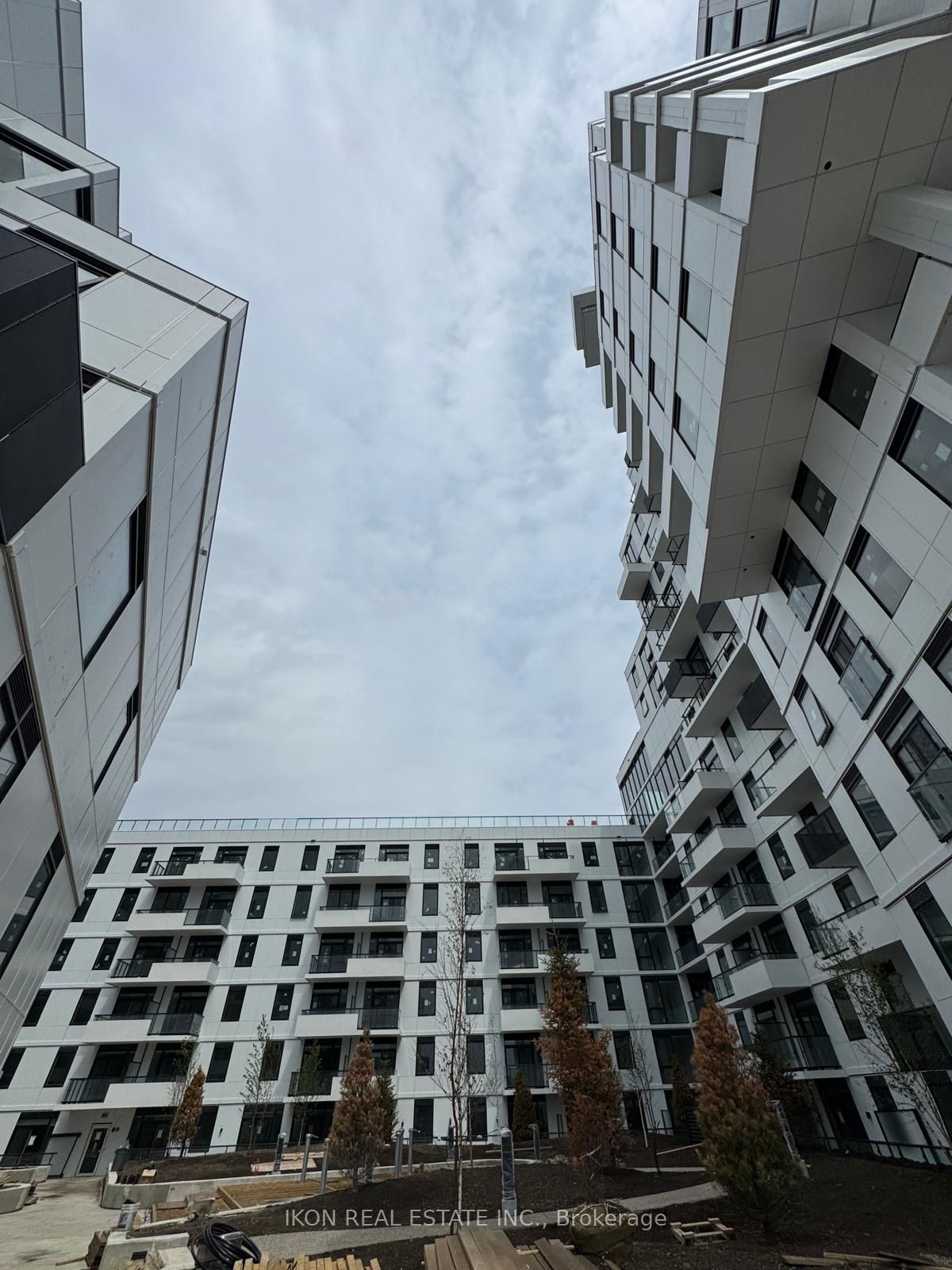 1555 Queen Street, #312