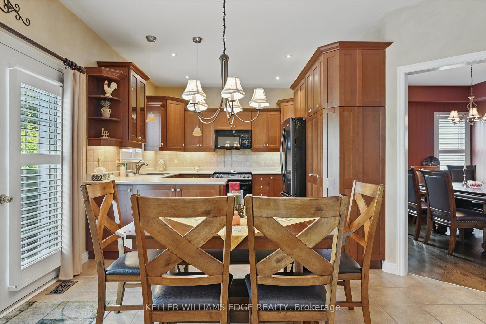 2939 Darien Road