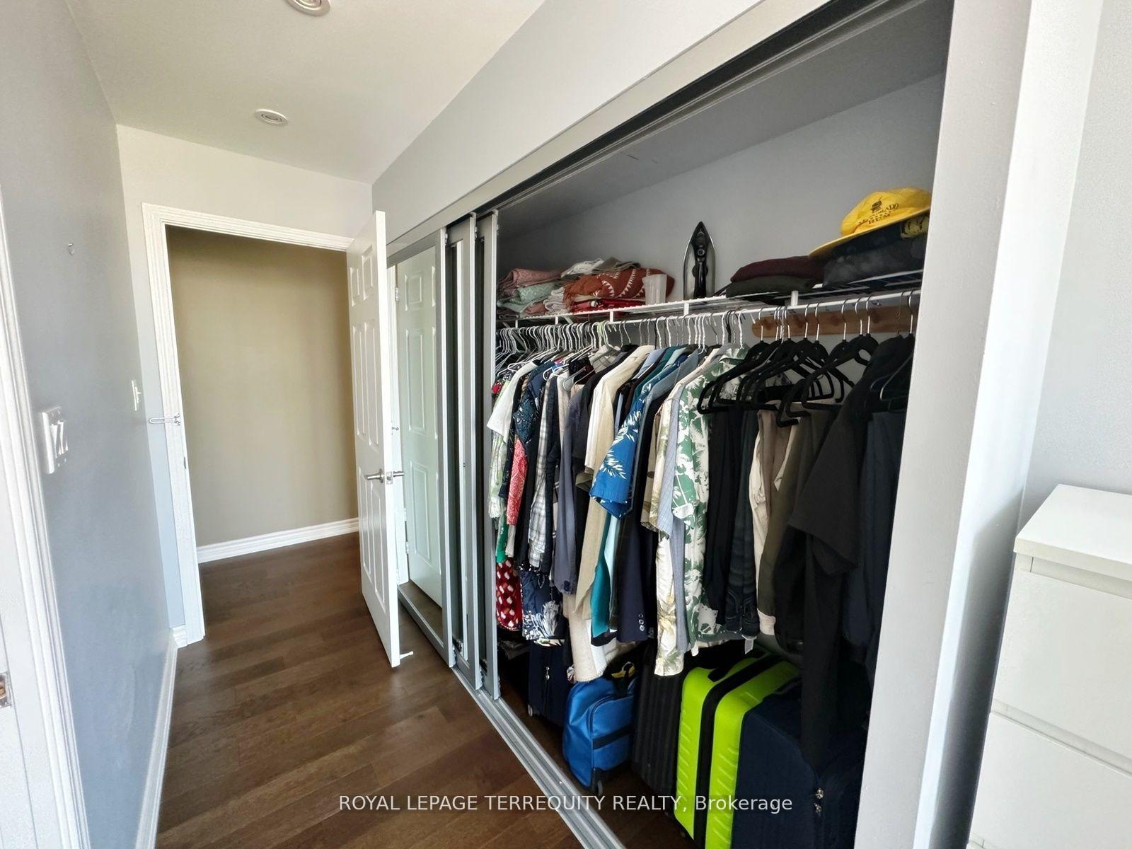 2 Bedrooms Condo at 228 Queens,  Toronto For sale