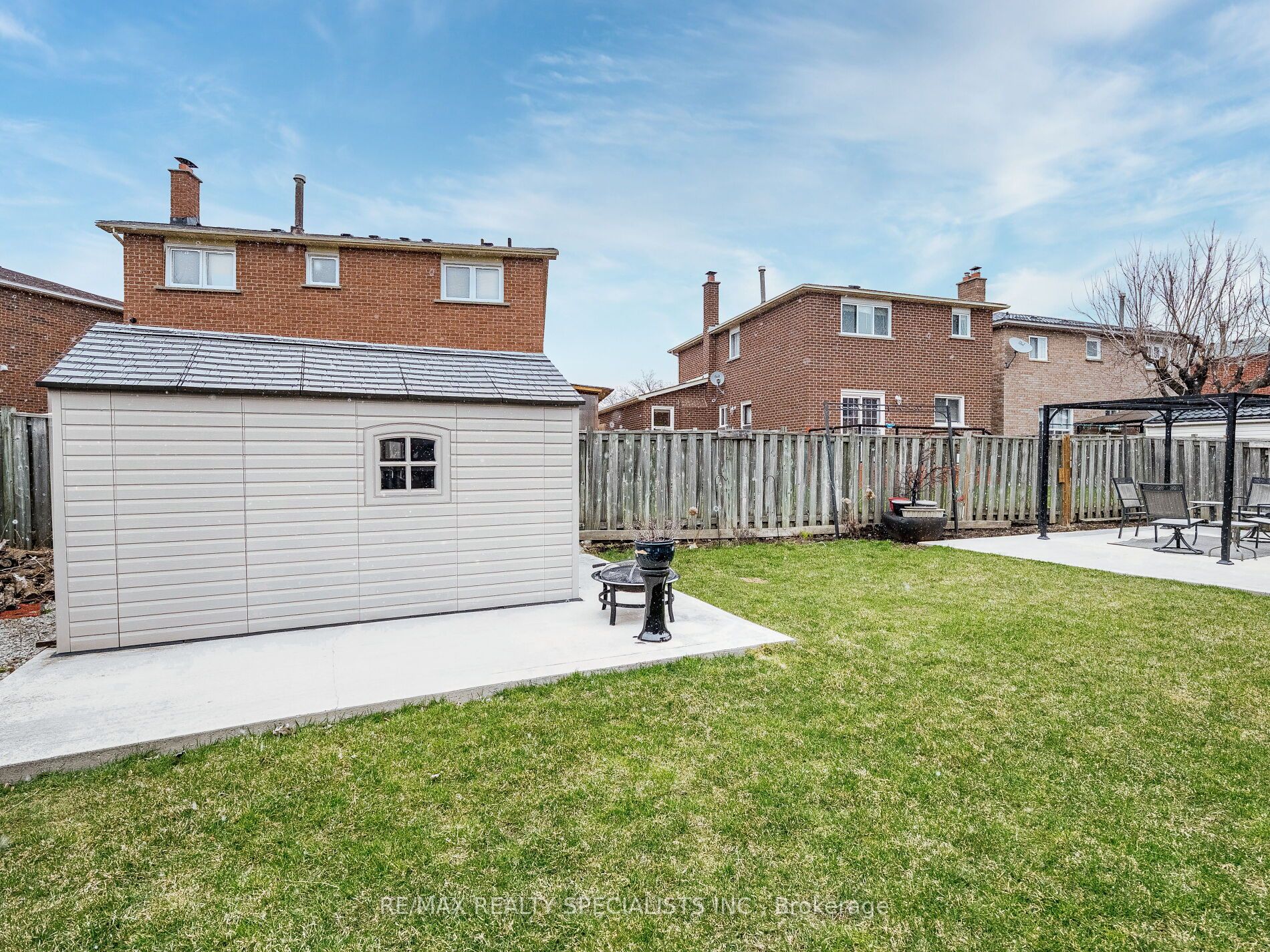 5 Brookview Road