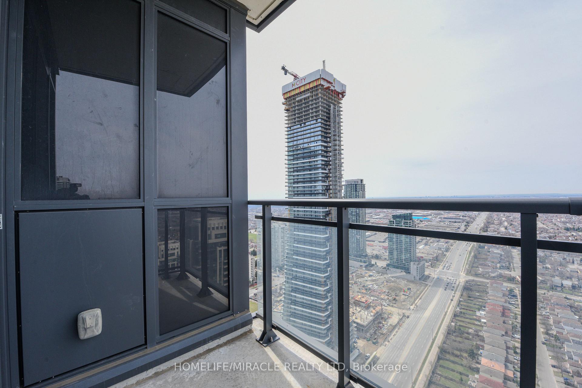 2 Bedrooms Condo at 4011 Brickstone,  Mississauga For sale