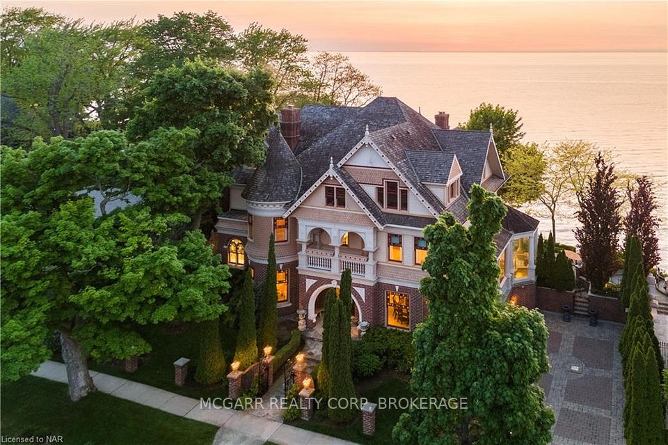 22 Bayview