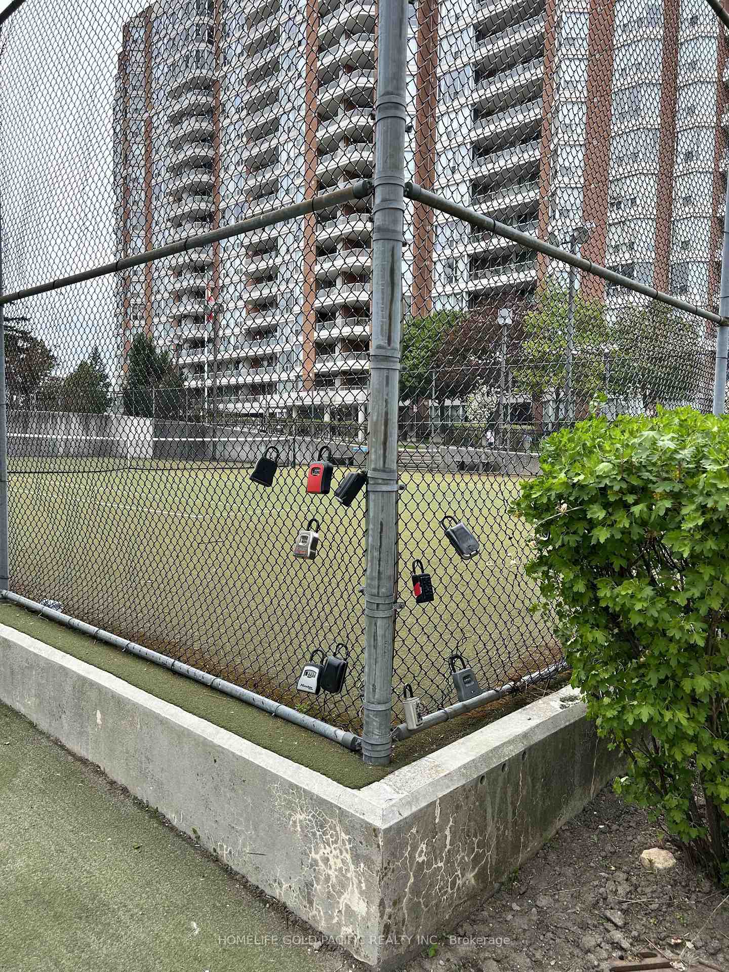 1 Bedroom Condo at 480 McLevin, Toronto For sale