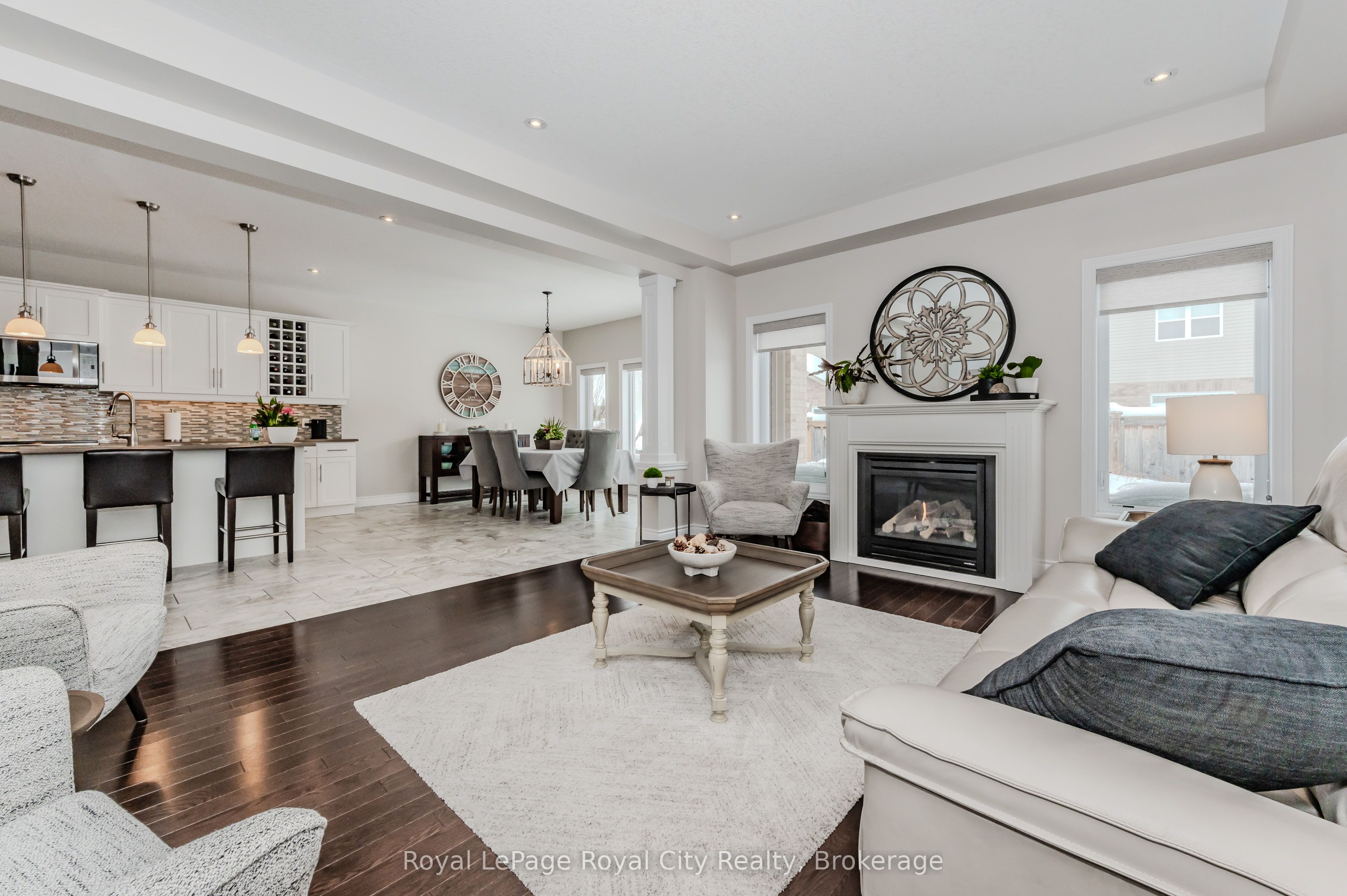 213 Tremaine Crescent