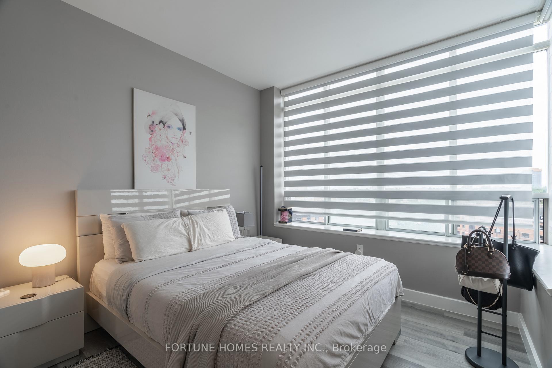 2 Bedrooms Condo at 650 Lawrence, Toronto For sale