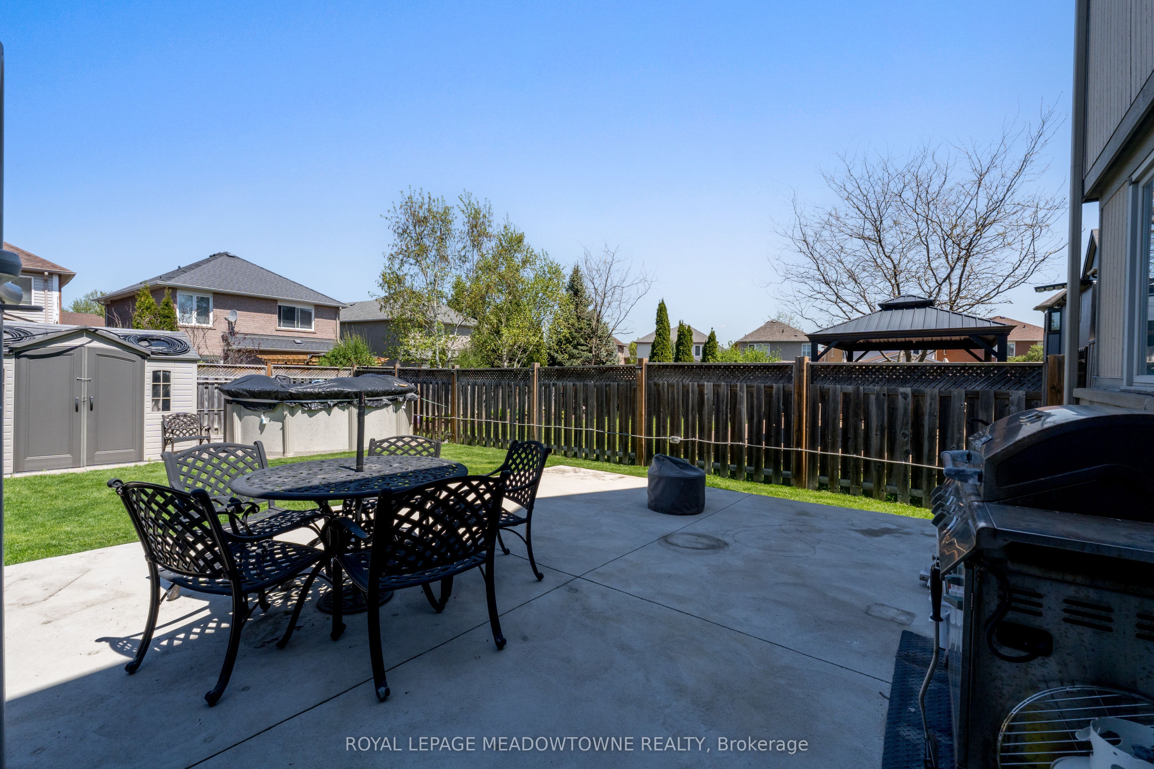1876 Stevington Crescent