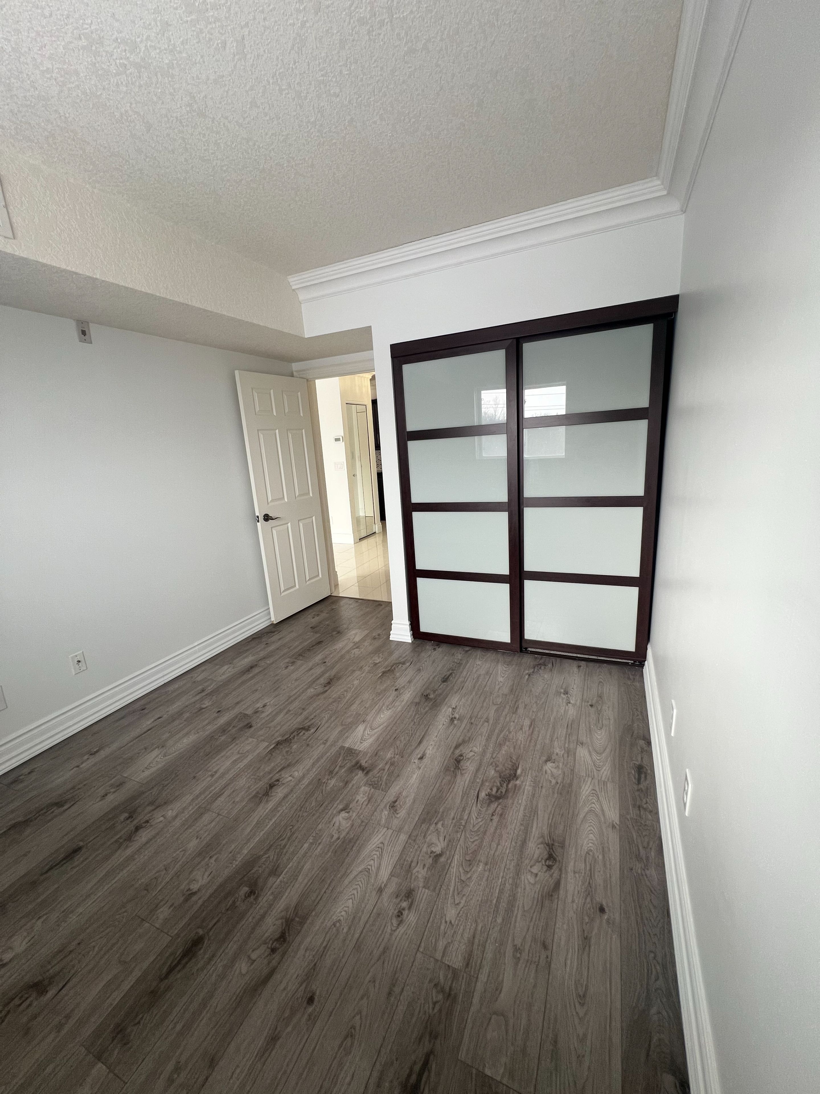 345 Briarmeadow Drive 404