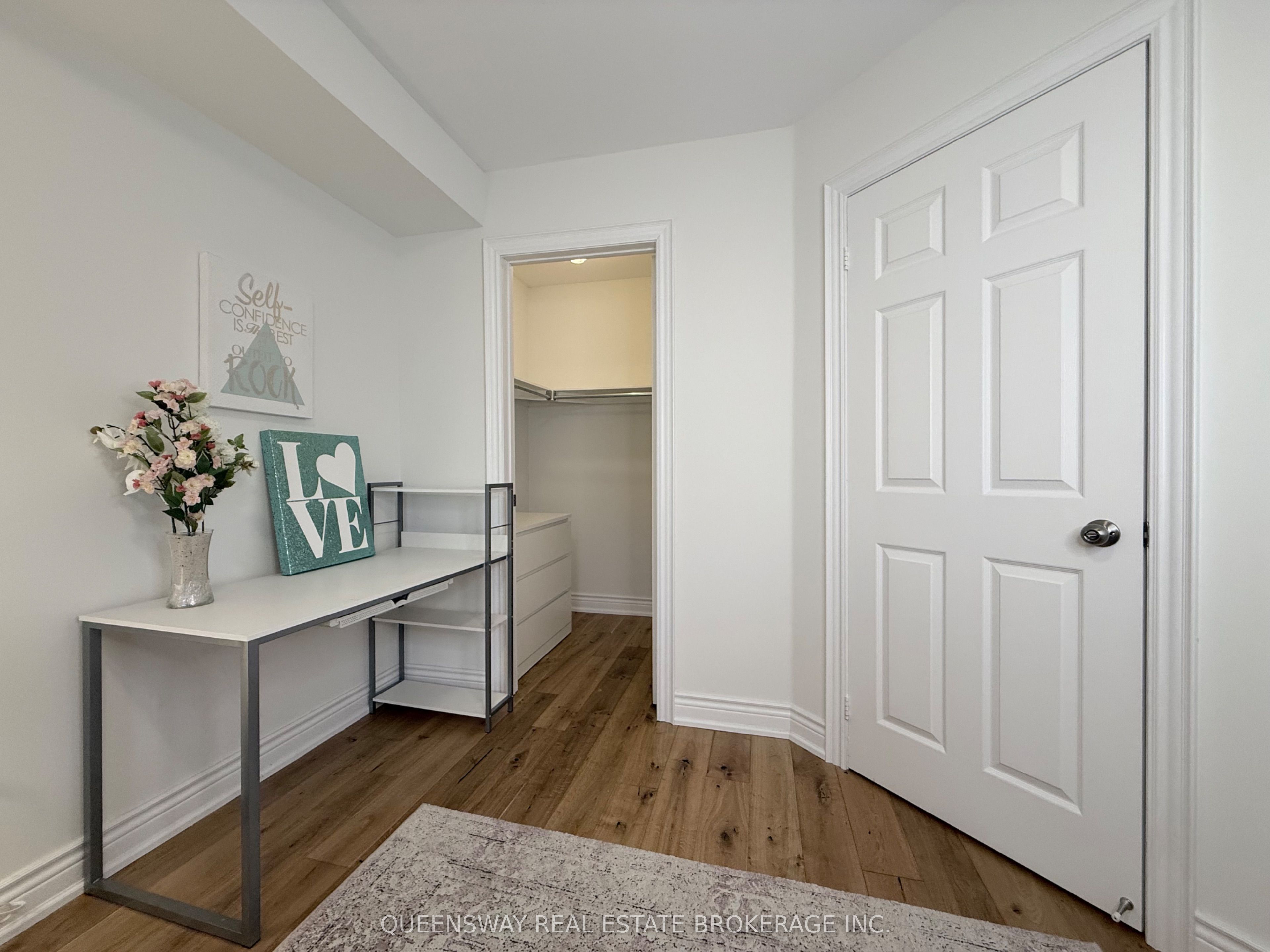 82 Roxton Road