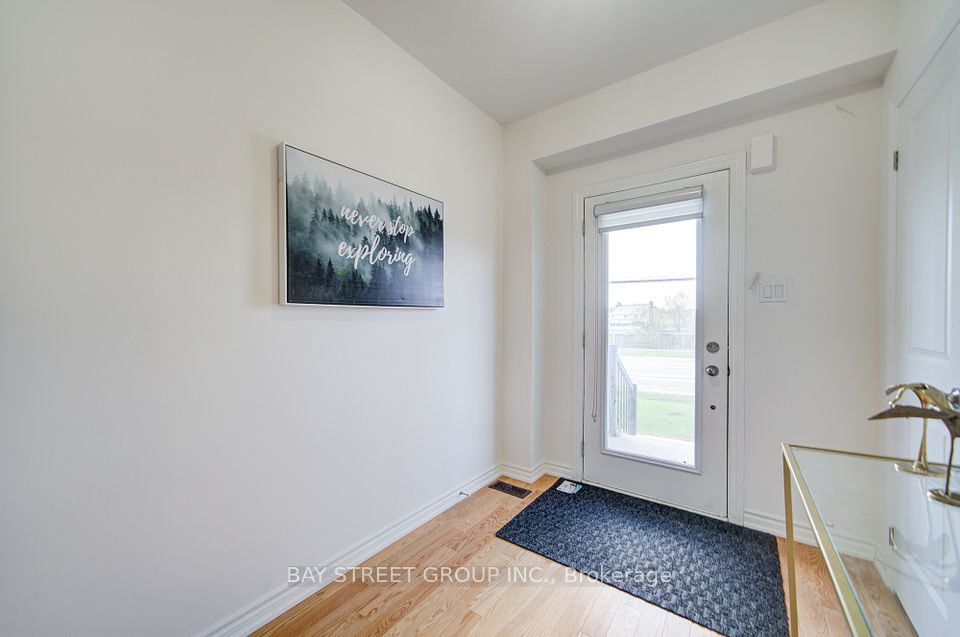6859 Main
