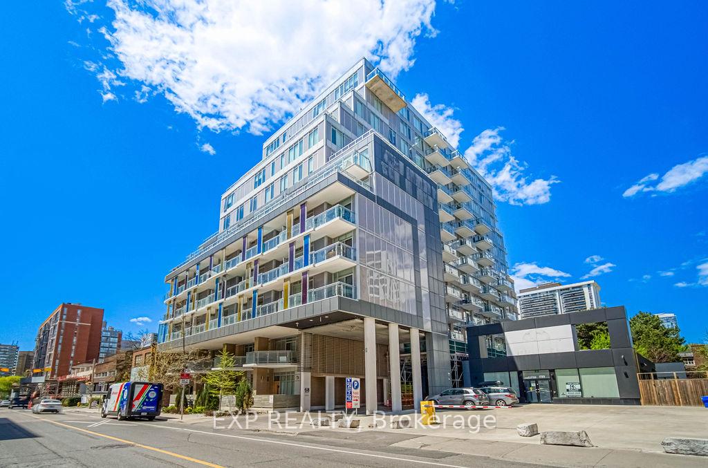 2 Bedrooms Condo at 68 Merton, Toronto For sale