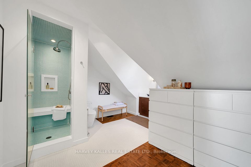 95 Marlborough Avenue