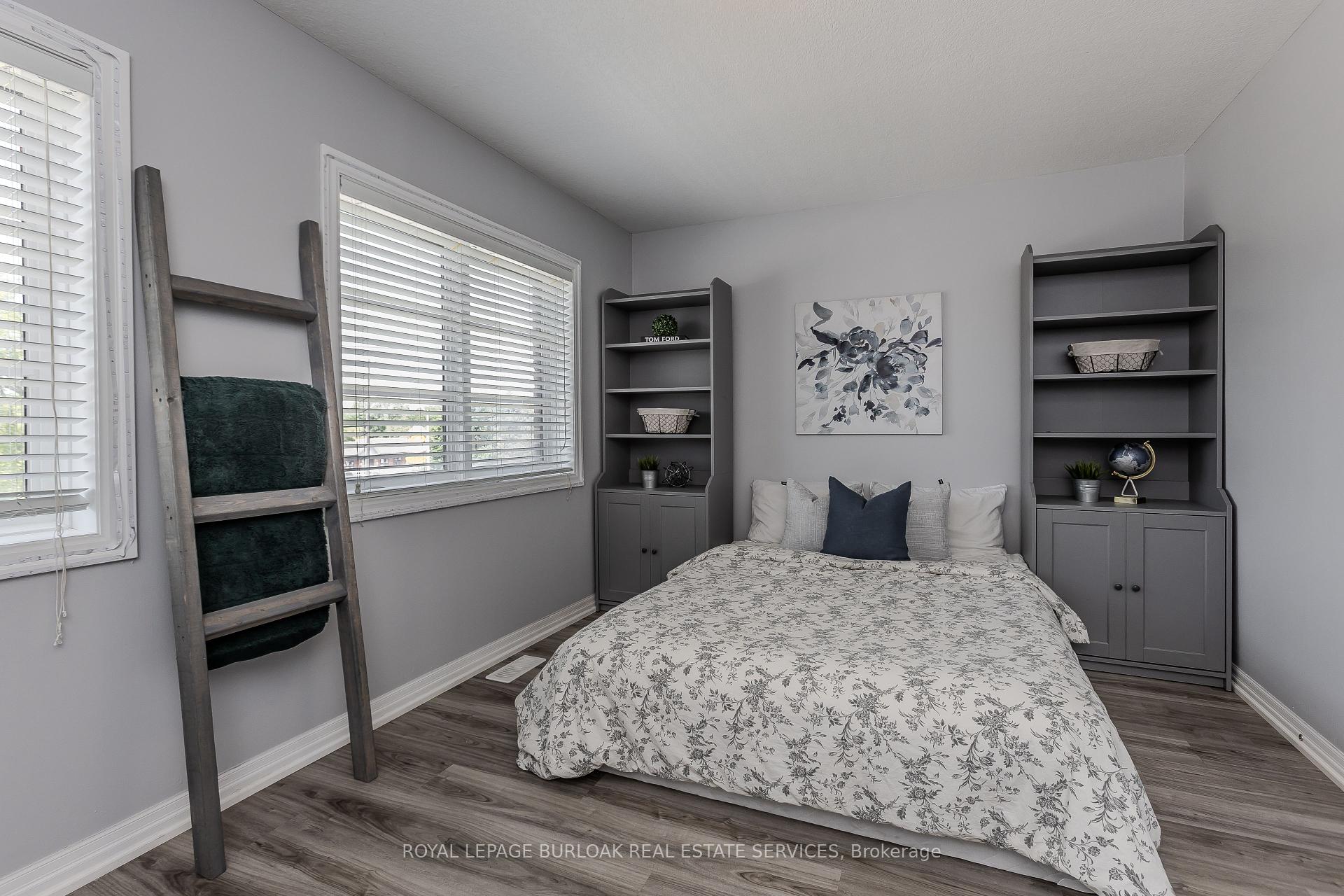 2 Bedrooms Condo at 70 Plains, Burlington For sale