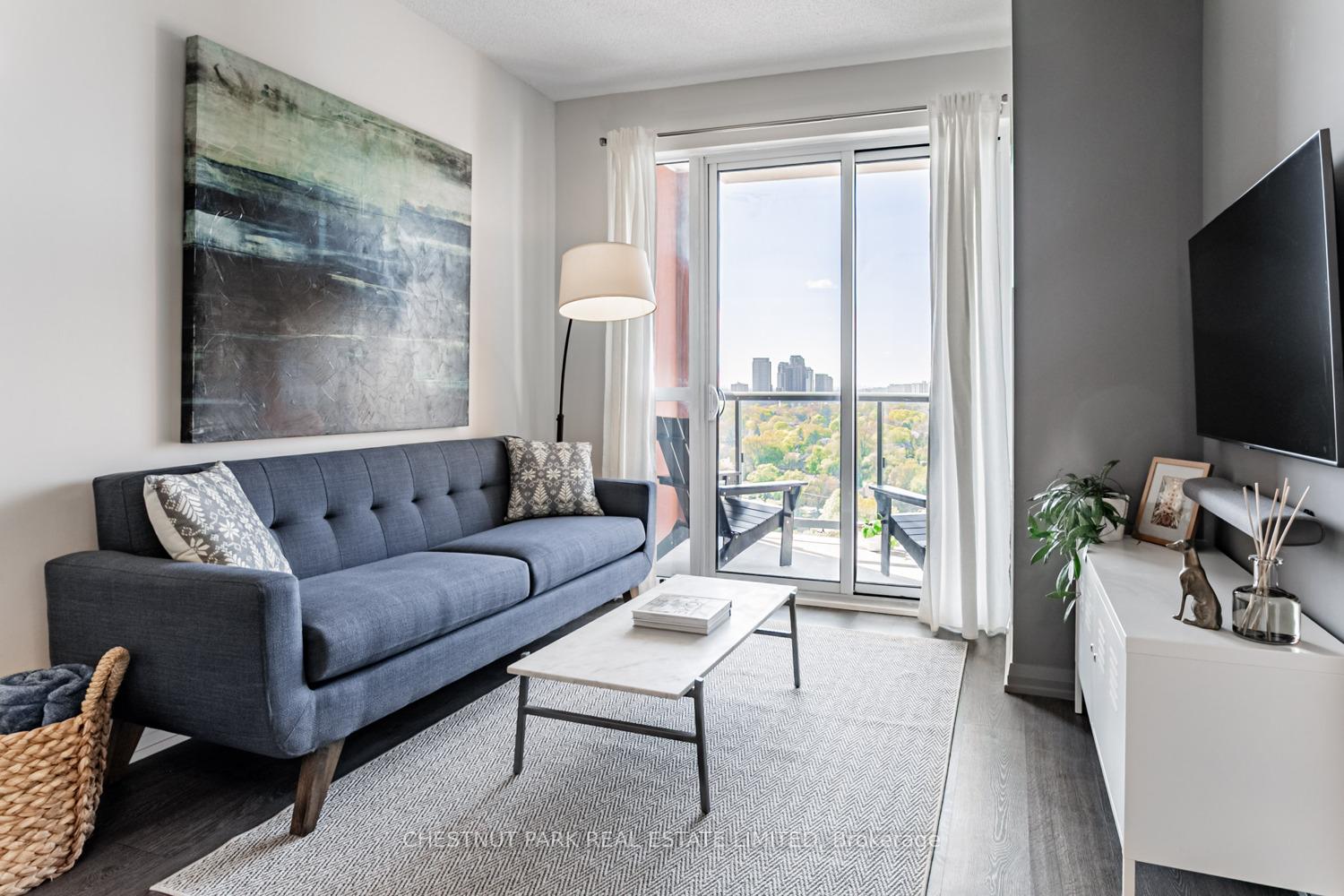2 Bedrooms Condo at 50 Thomas Riley, Toronto For sale