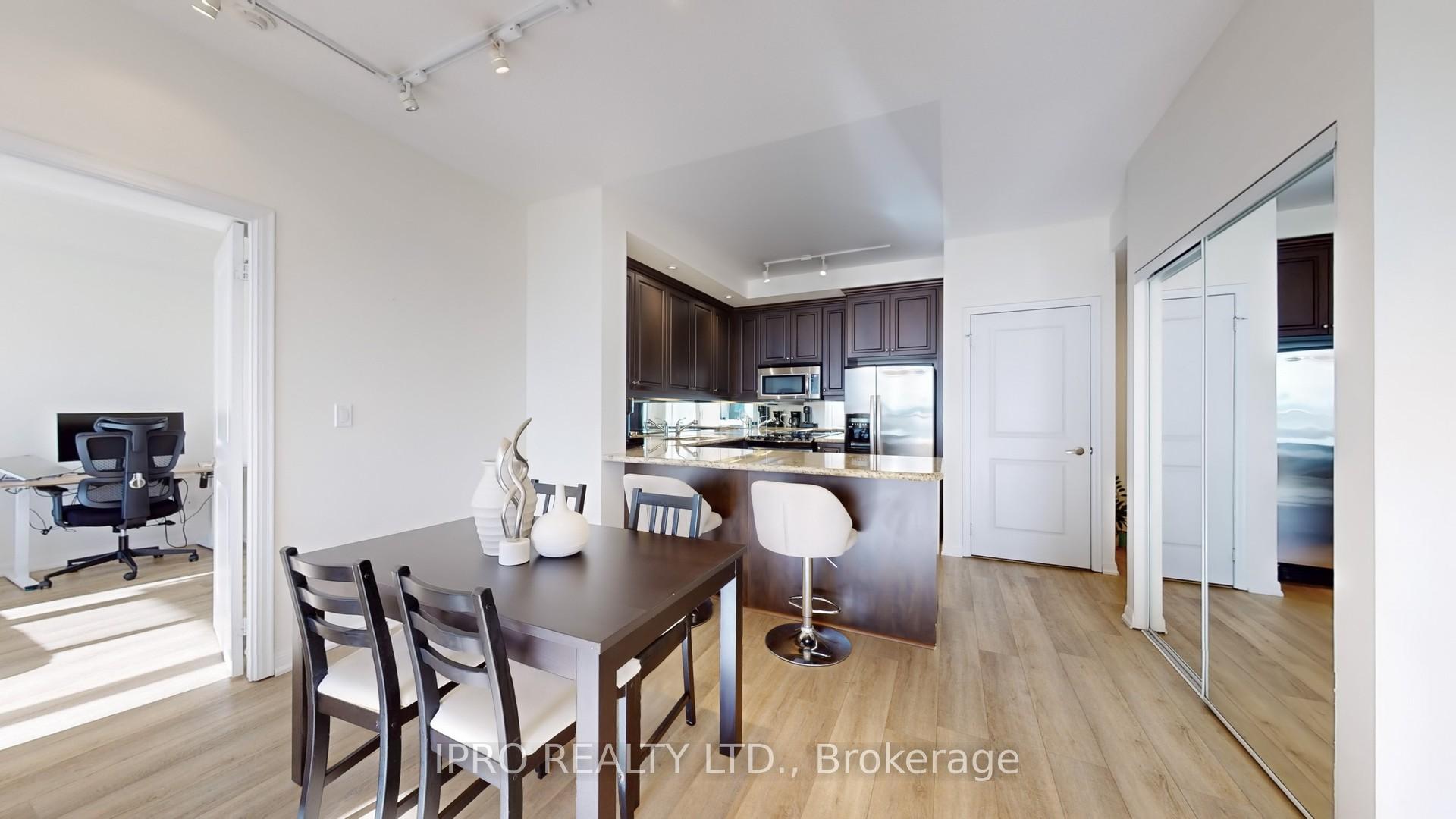 2 Bedrooms Condo at 628 Fleet, Toronto For sale