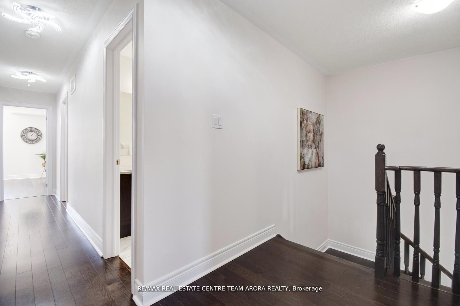 38 Rosewell Crescent