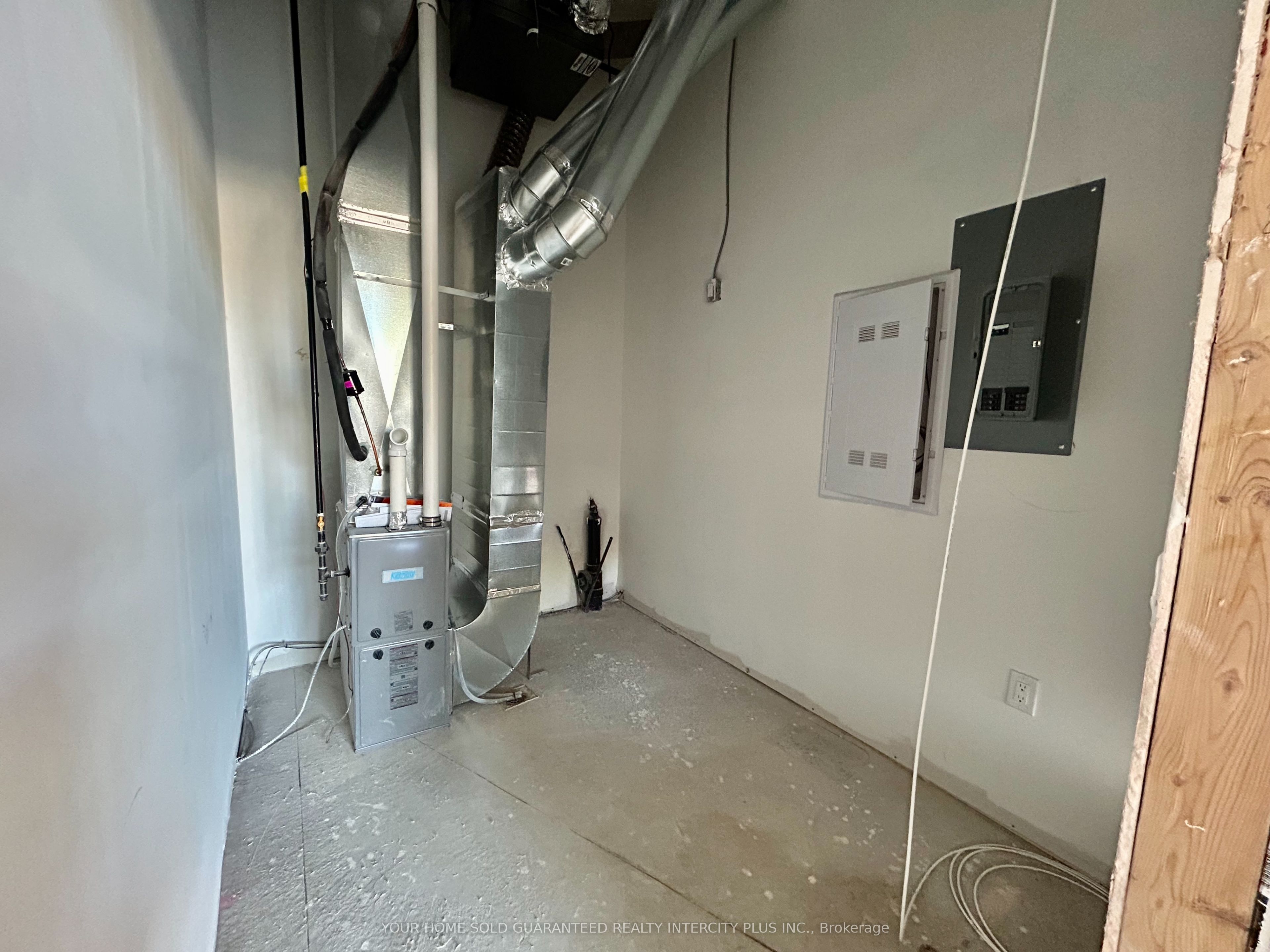 200 Dissette Street, #2