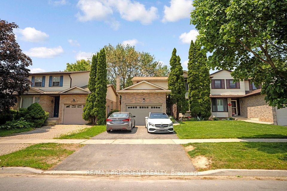 2197 Leominster