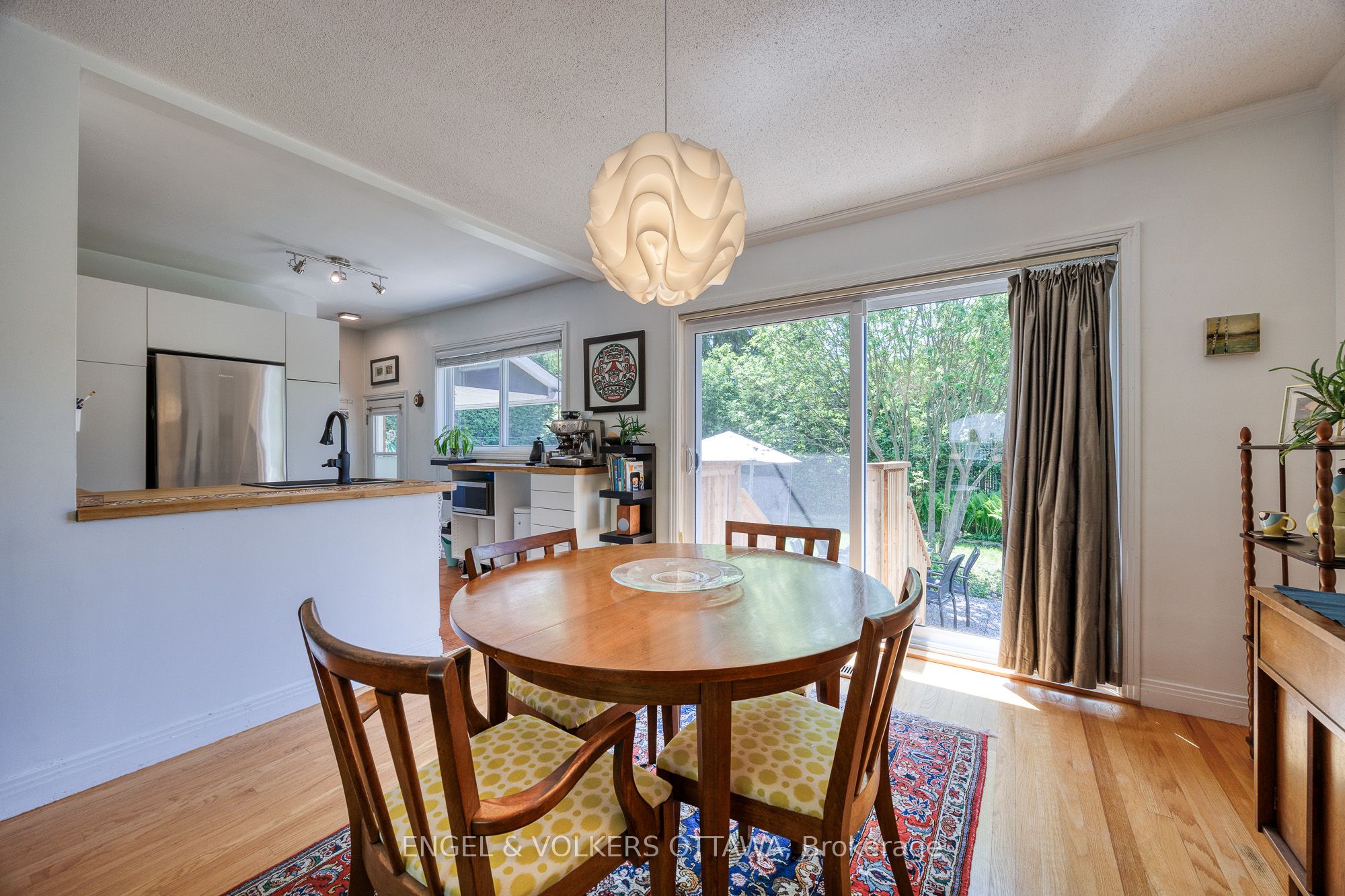190 Crestview Road