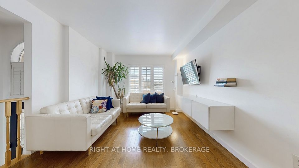 371 Fairgate Way
