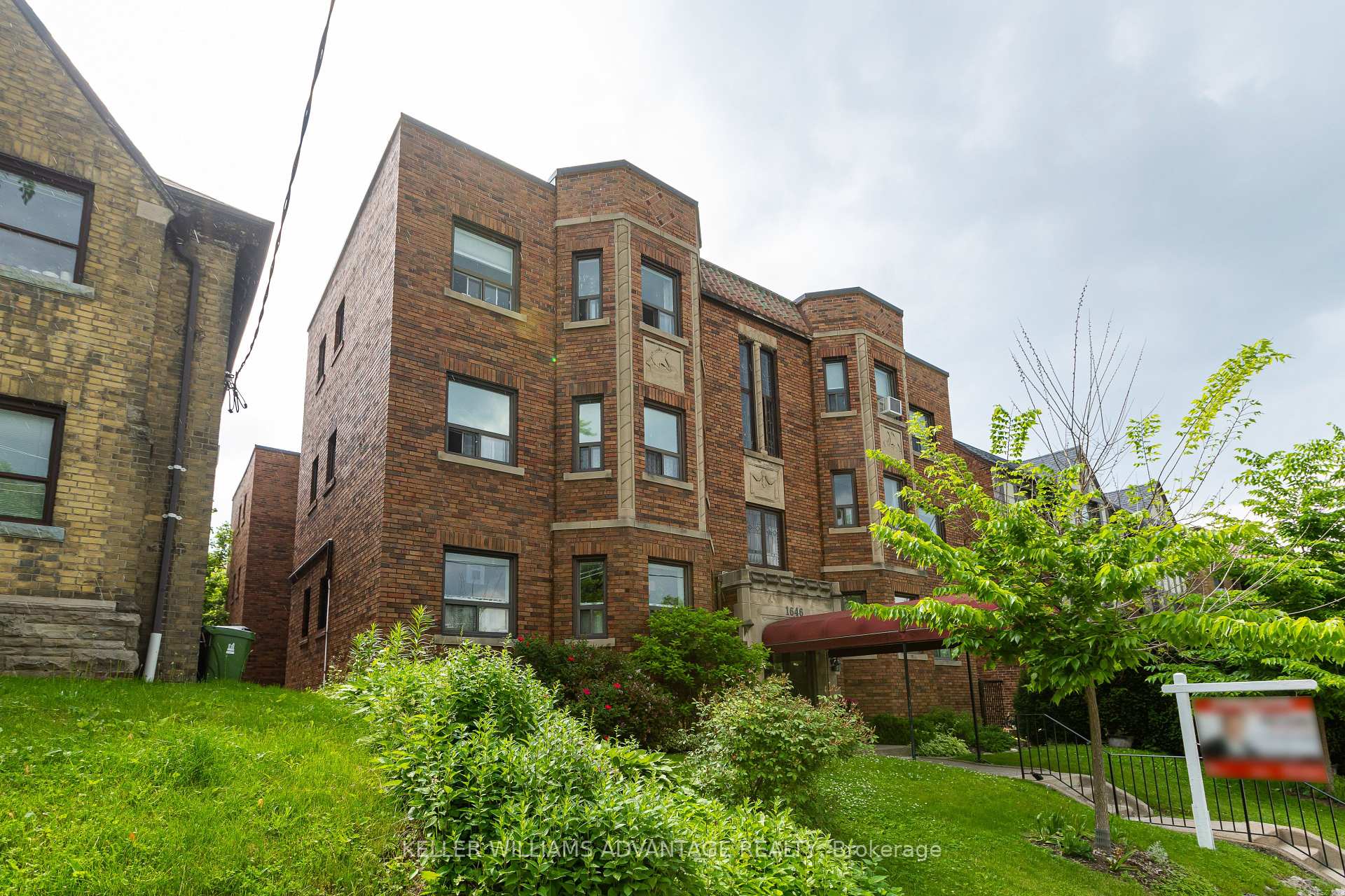 1 Bedroom Co-op at 1646 Bathurst, Toronto For sale