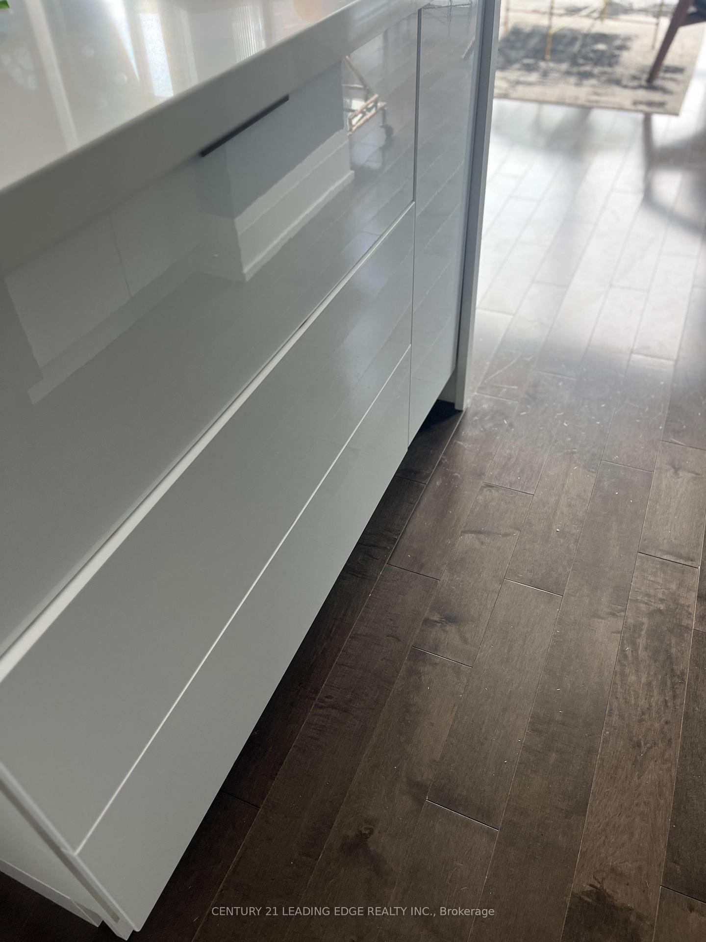 2 Bedrooms Condo at 460 Adelaide,  Toronto For sale