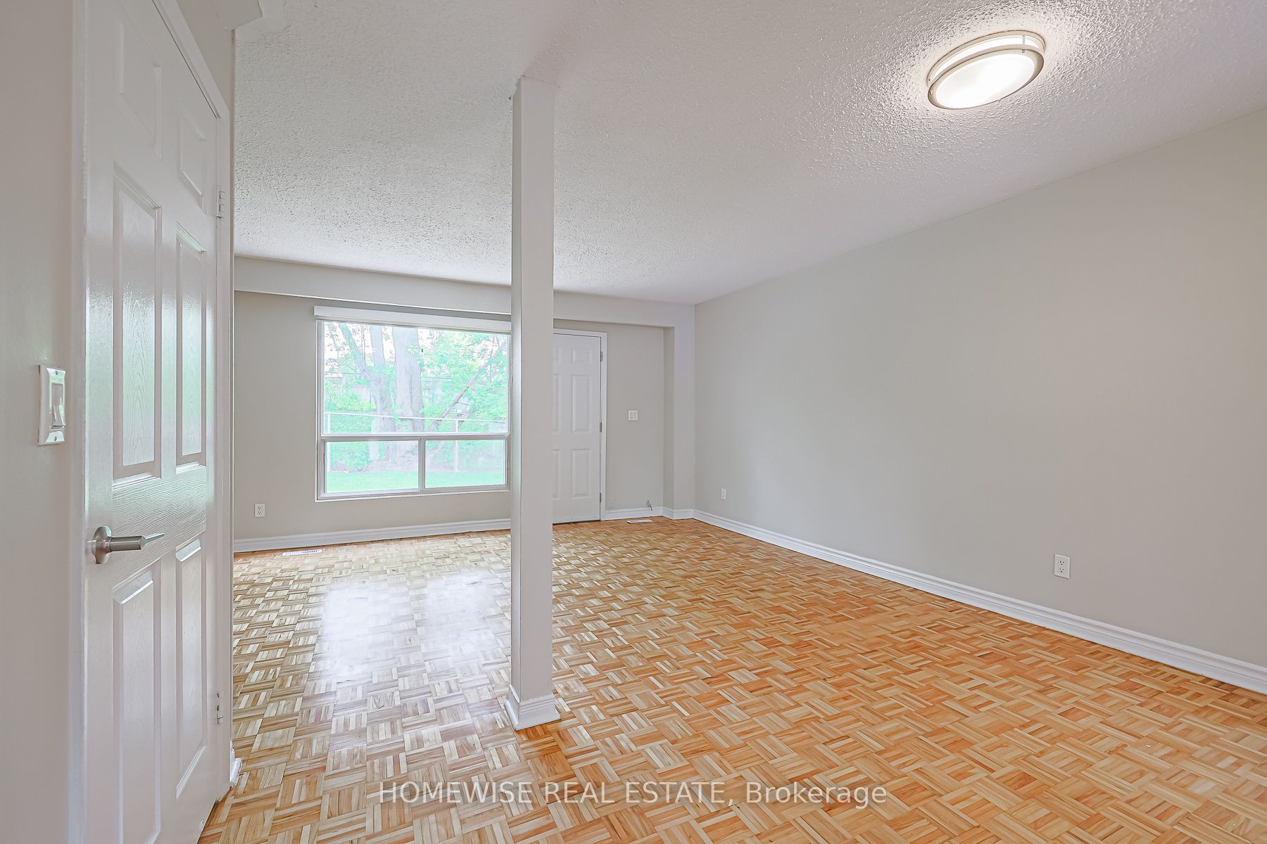 560 Waverly Street N, #25