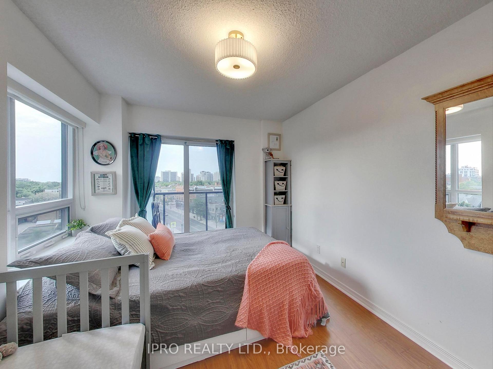 3 Bedrooms Condo at 60 Heintzman, Toronto For sale