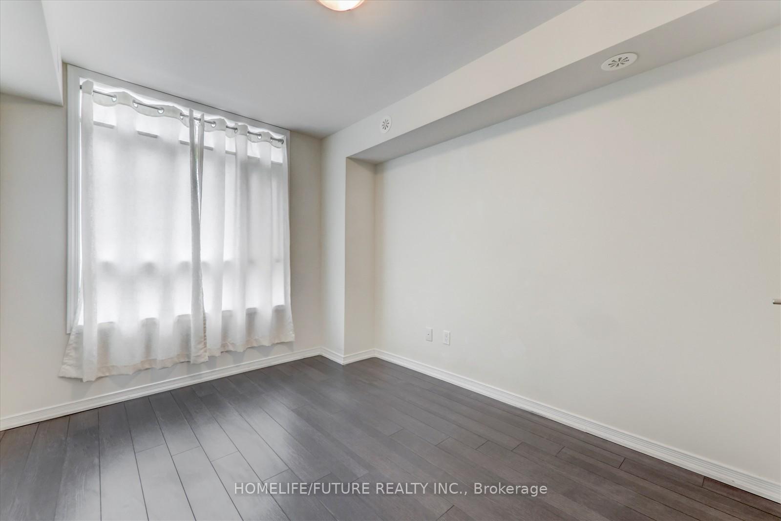 1 Bedroom Condo at 1070 Progress, Toronto For sale