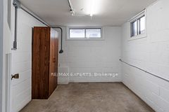 1 Creston Road
