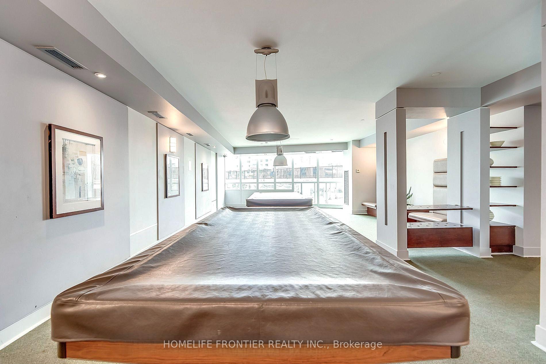 2 Bedrooms Condo at 381 Front, Toronto For sale