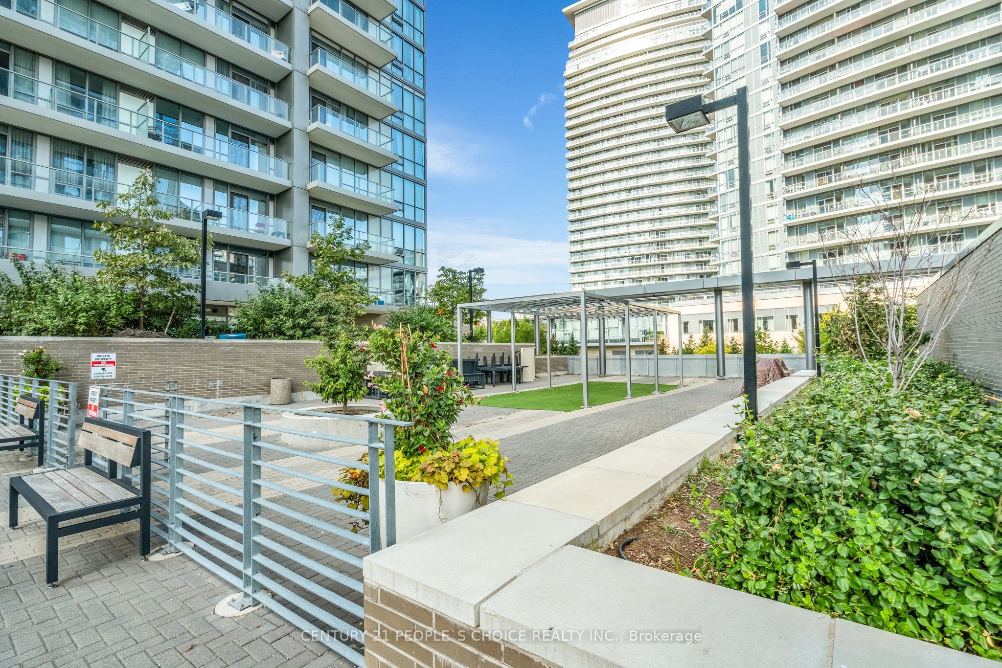 52 Forest Manor Road, #627
