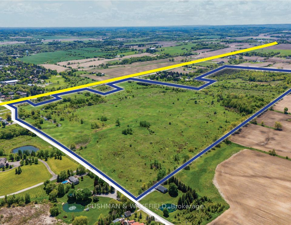 1052 Sideroad 20
