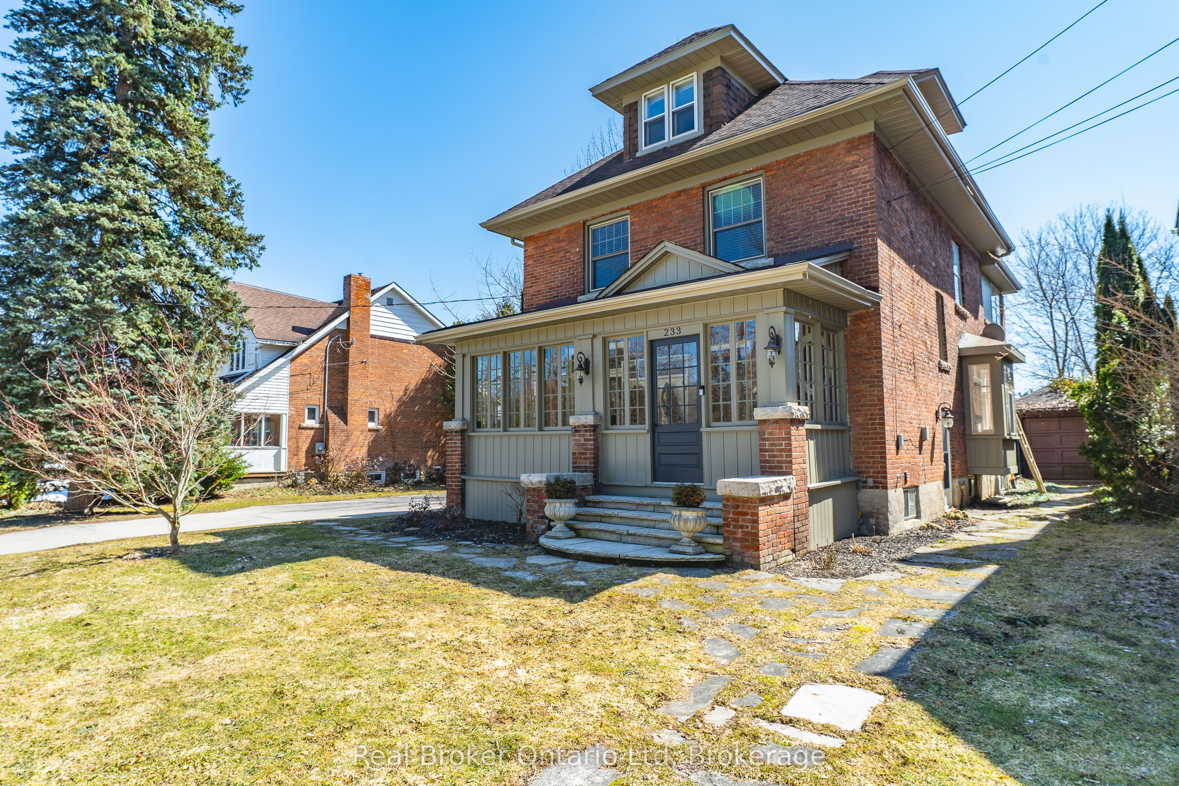 233 4th A Street, Owen Sound, ON N4K 1A7