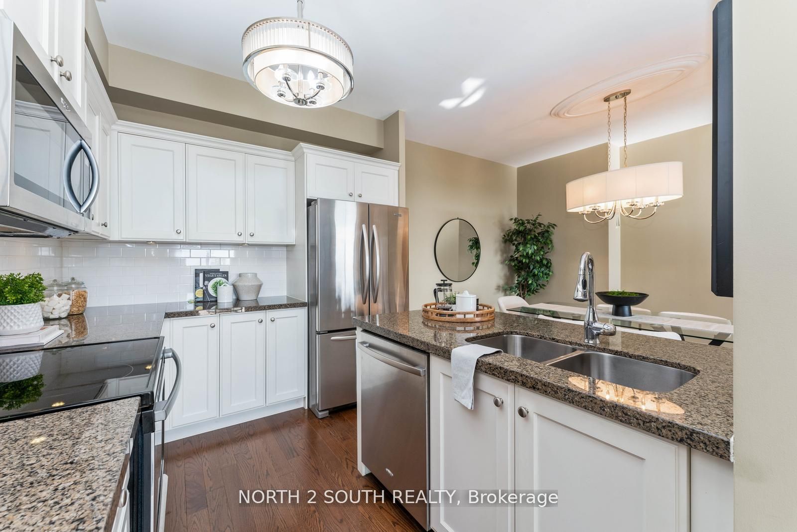 281 Woodbridge Avenue, #521