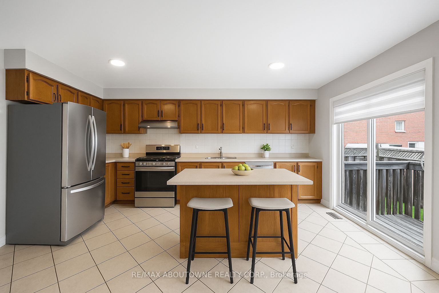 71 Cobblehill Crescent, Brampton, ON L6P 2M3