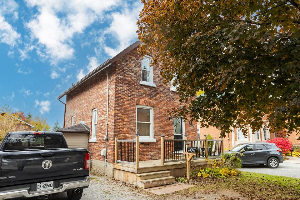 205 William