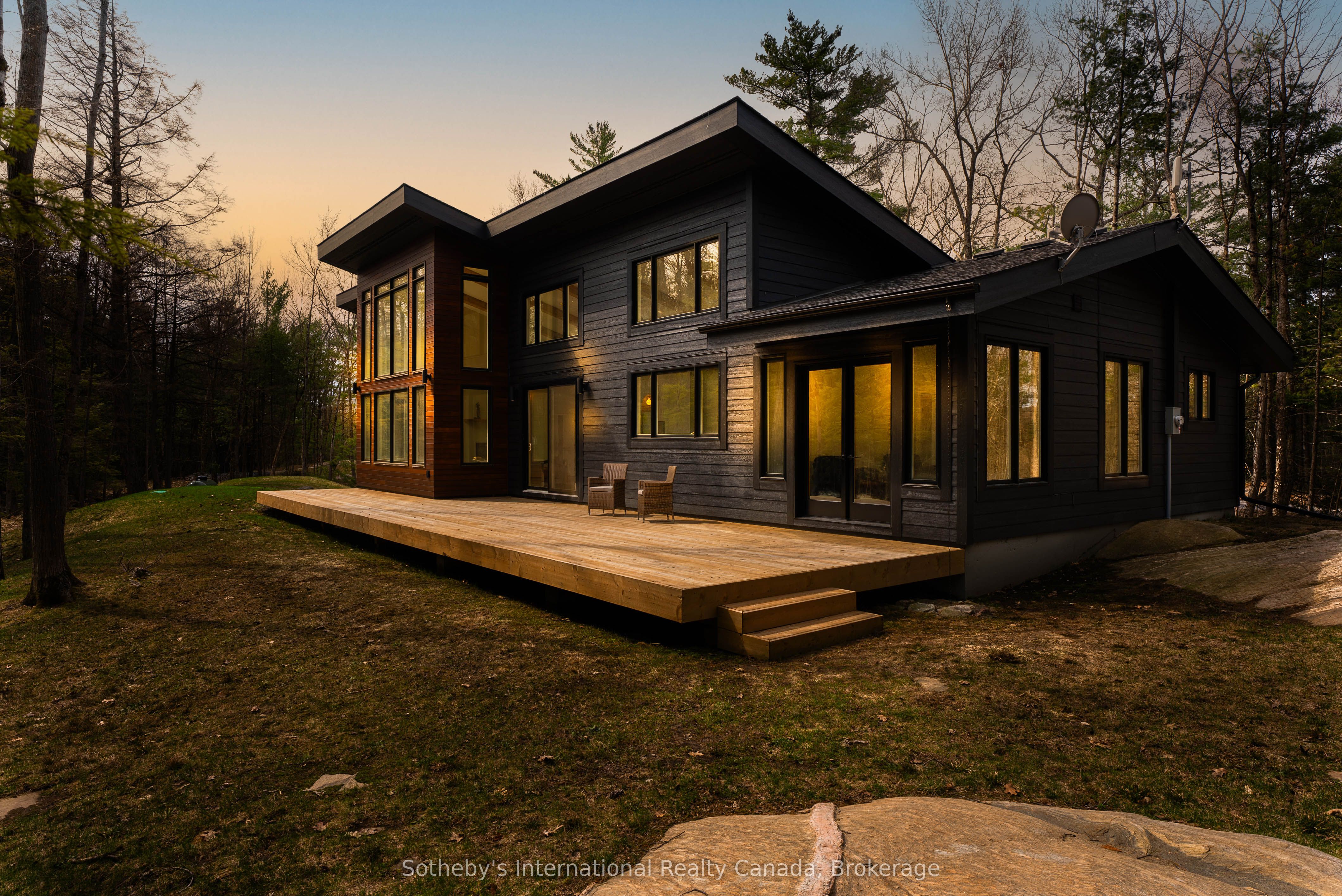 1532 Southwood Road, Gravenhurst, ON P0E 1G0