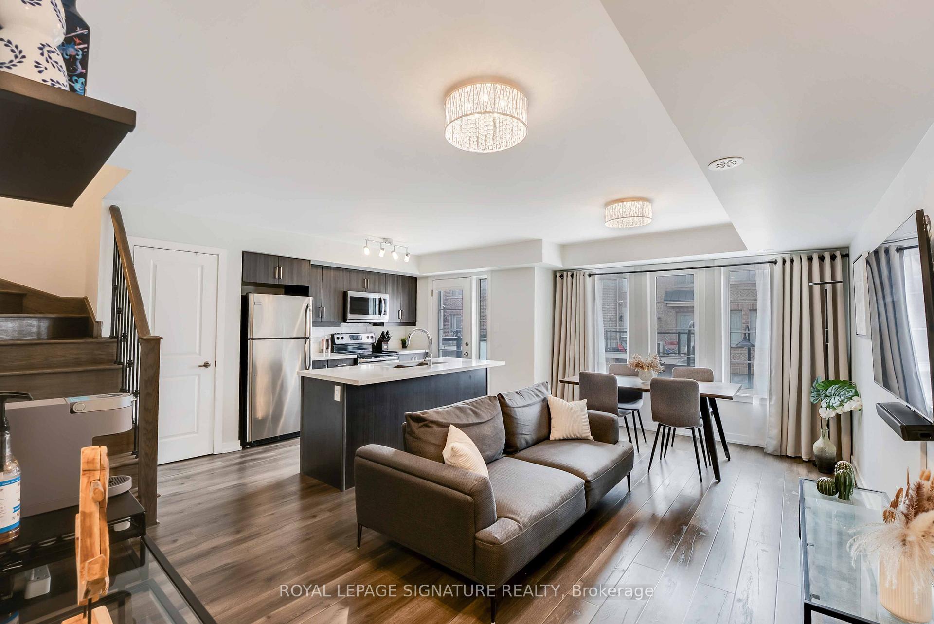 2 Bedrooms Condo at 2315 Sheppard,  Toronto For sale