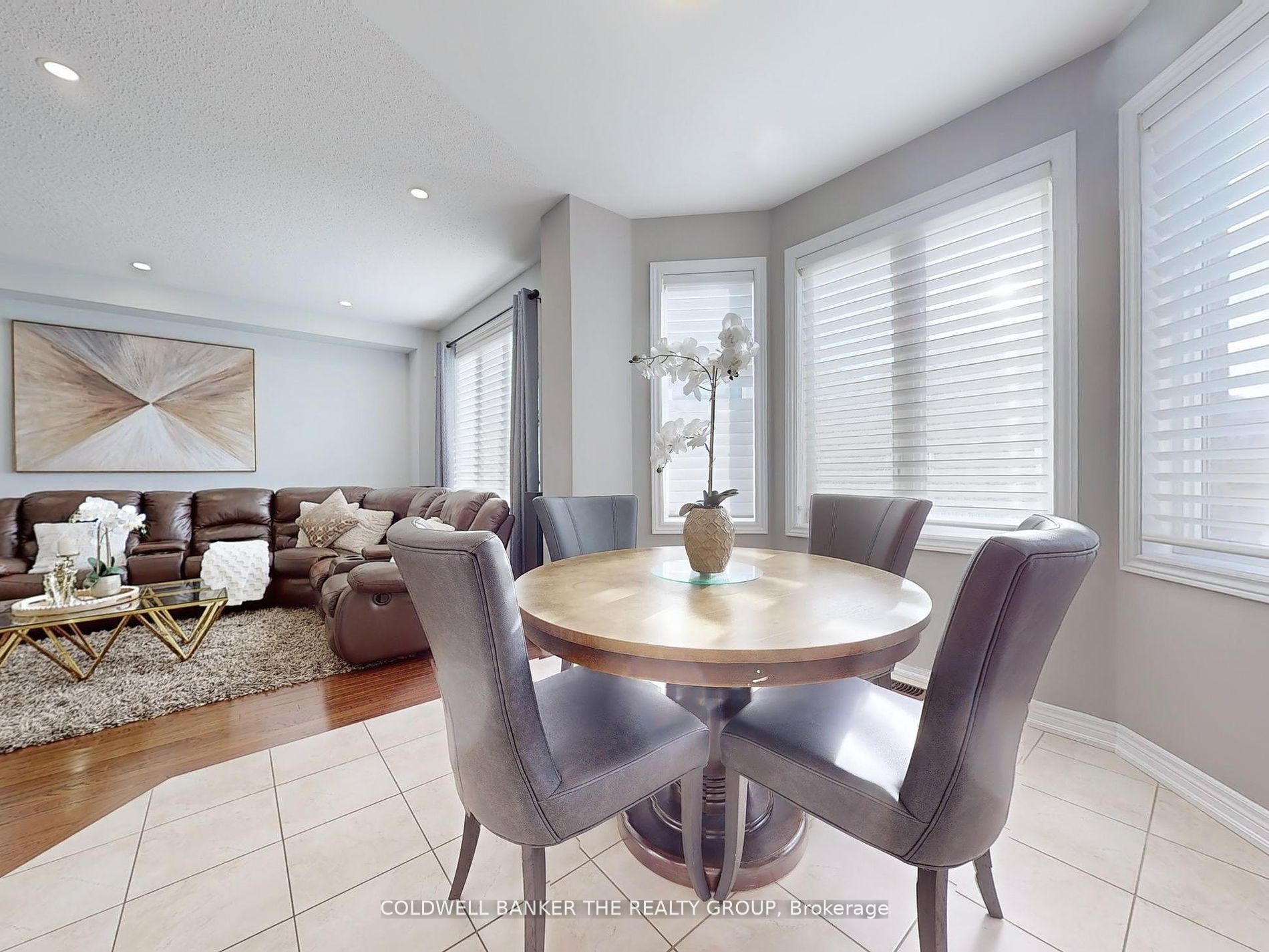 246 Bonnieglen Farm Boulevard